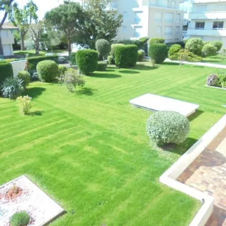 Appartement T2 Centre, A 2 Minutes, Parking Ss